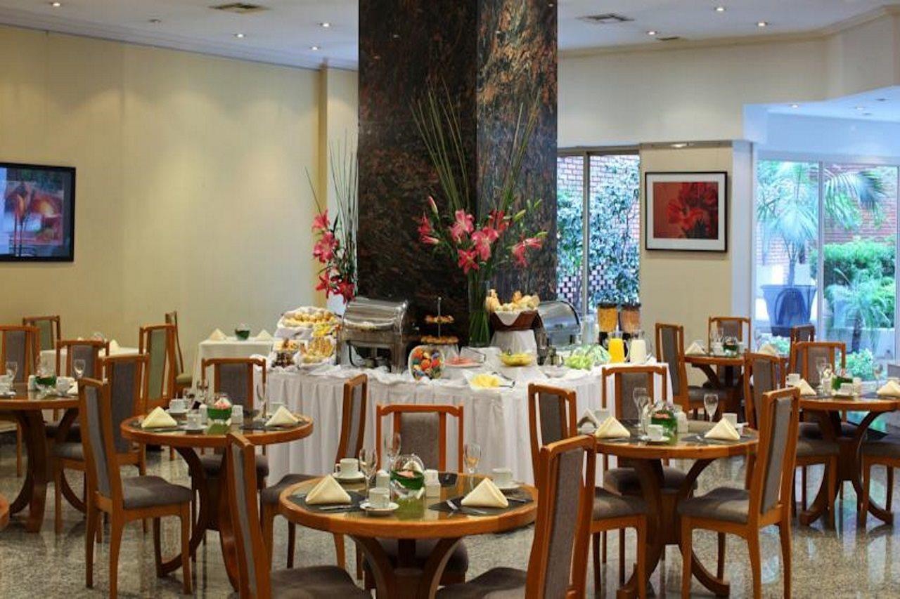Hotel Etoile Buenos Aires Restoran foto